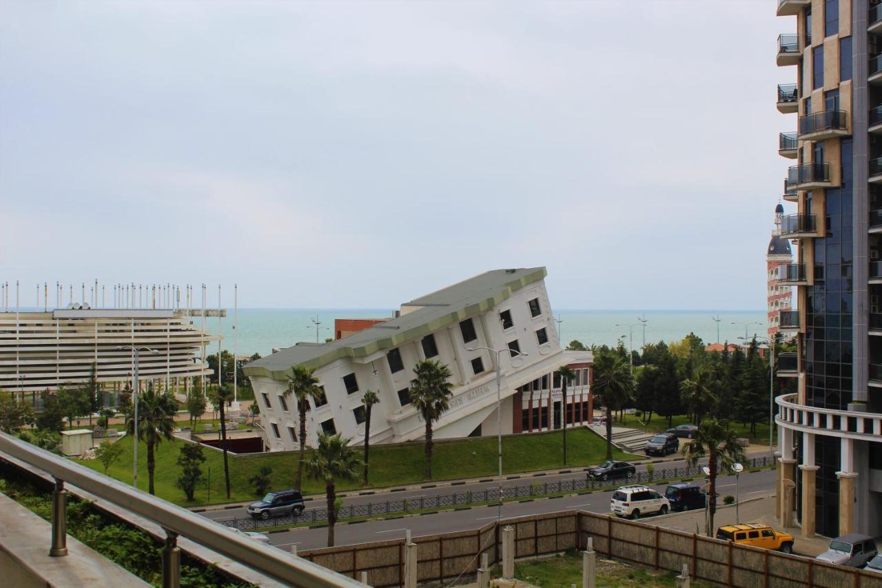 Orbi Lux Apartment Batumi Exterior photo