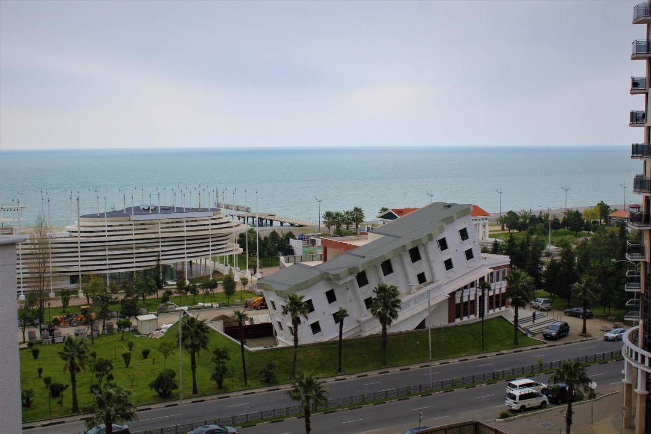 Orbi Lux Apartment Batumi Exterior photo